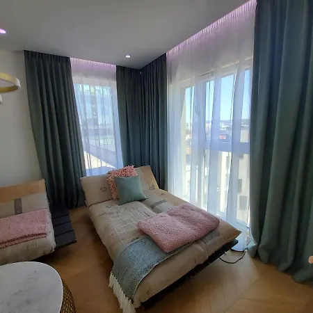 Luxury Penthouse *