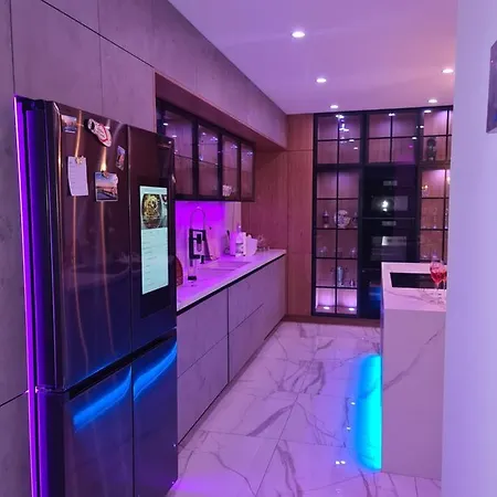 Luxury Penthouse Апартаменты